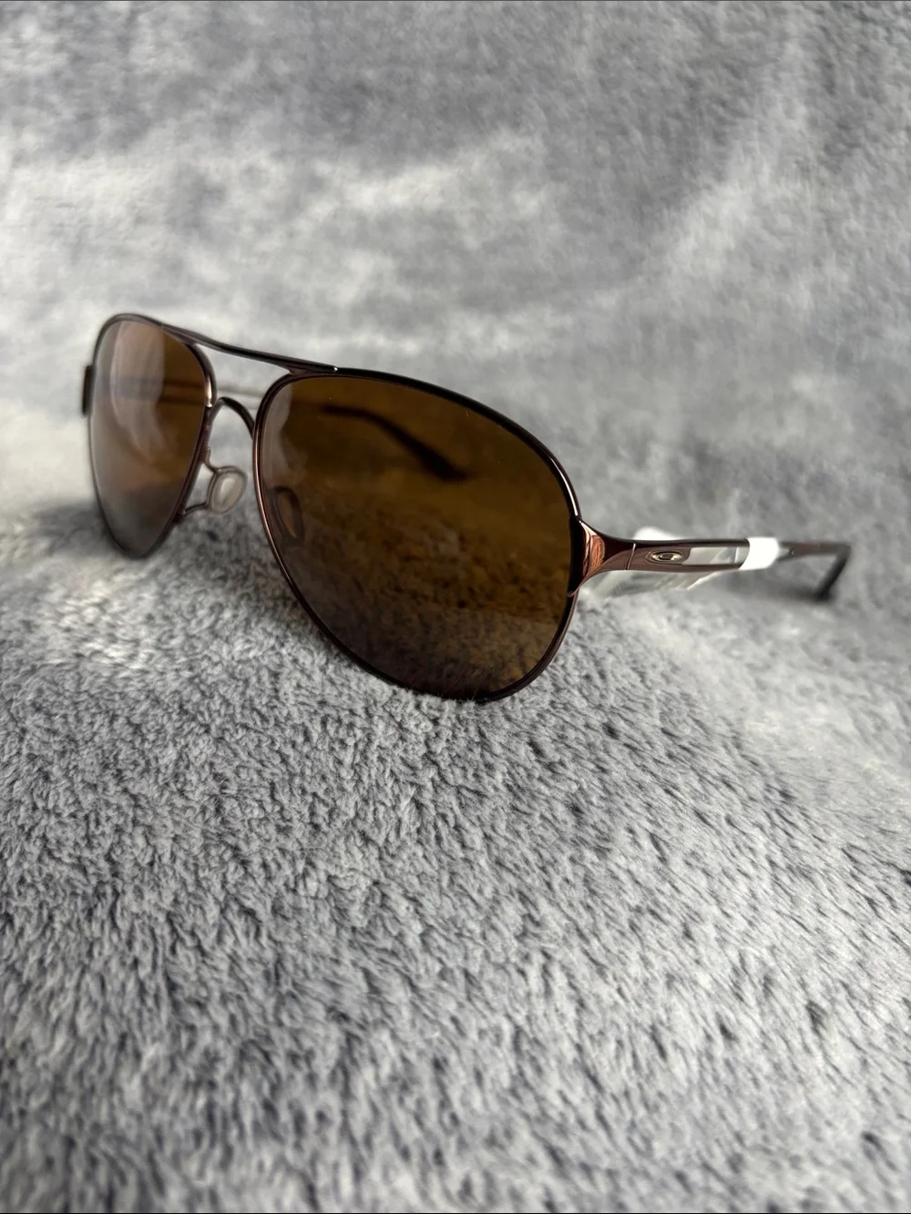Oakley Caveat 60mm Polarized Aviator Sunglasses in Brown (OO4054-05) NWT